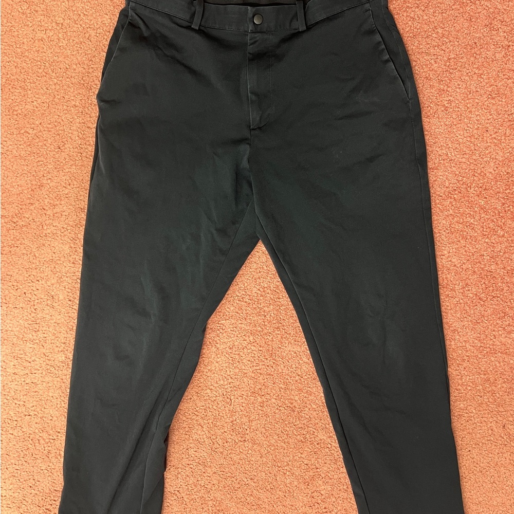 Uniqlo Smart Ankle Pants